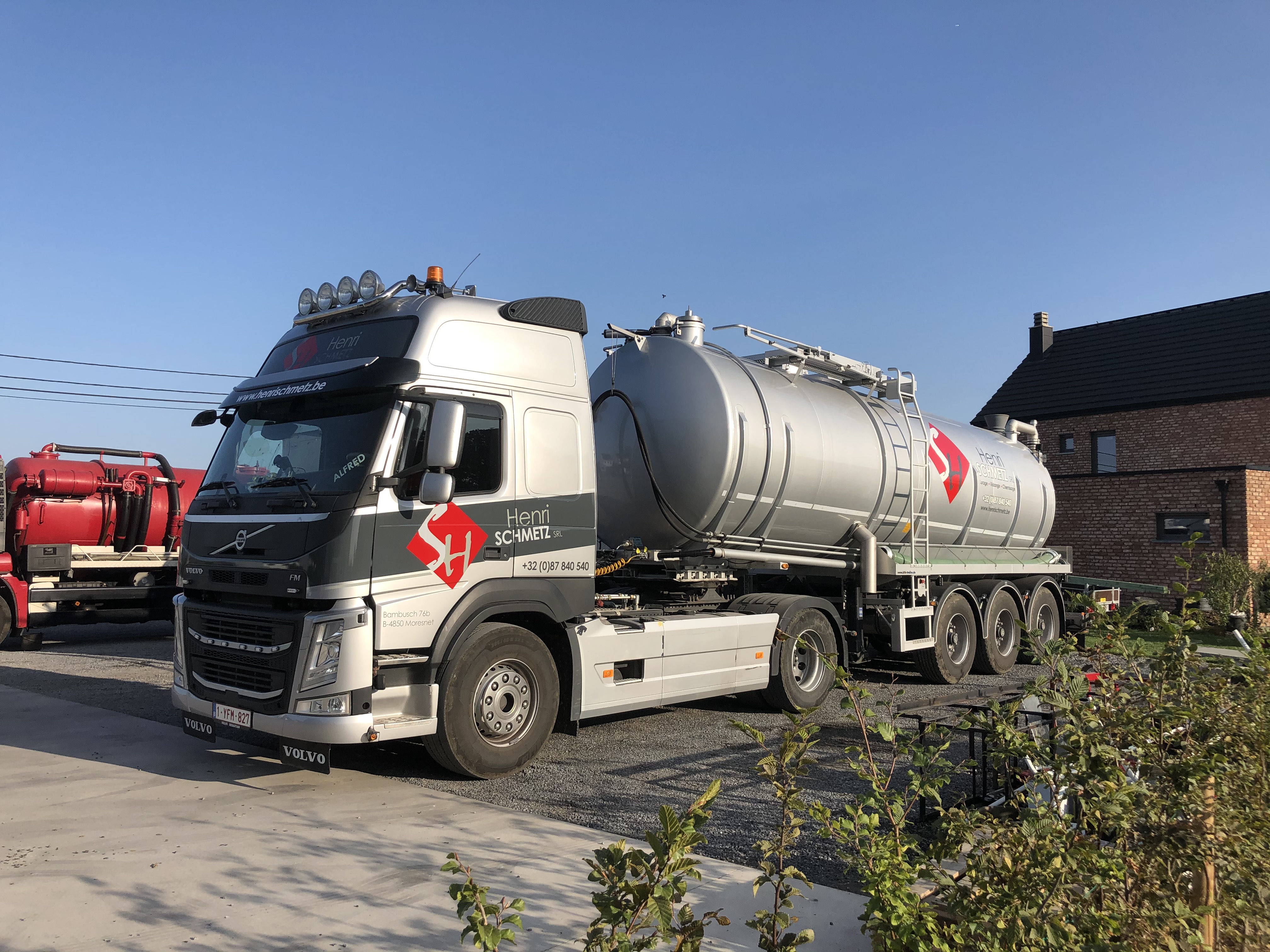 Transport de produits liquides dans toute la Wallonie.